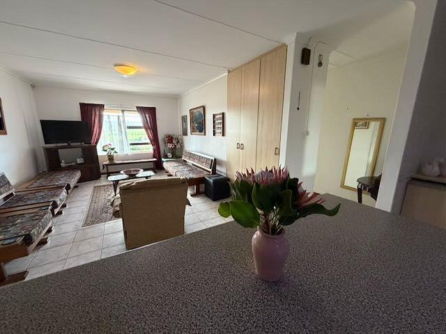 3 Bedroom Property for Sale in Fraaiuitsig Western Cape